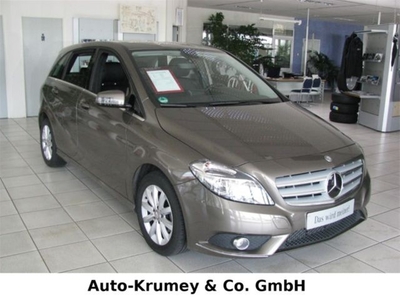 Mercedes-Benz B 180 incl BTW/BPM ImportWereld.nl -