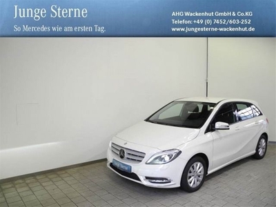 Mercedes-Benz B 180 incl BTW/BPM ImportWereld.nl -