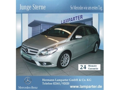 Mercedes-Benz B 180 incl BTW/BPM ImportWereld.nl -