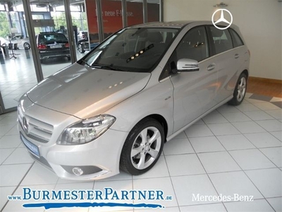 Mercedes-Benz B 180 incl BTW/BPM ImportWereld.nl -