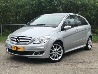 Mercedes-Benz B-klasse 150.....airco, navi, cruise, pdc etc