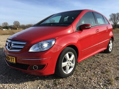 Mercedes-Benz B-klasse 170 AUT-PDC-AIRCO-VOLLE JAAR APK!