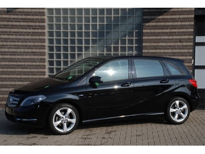 Mercedes-Benz B-Klasse 180 Blue Efficiency 7g-dct Ambition