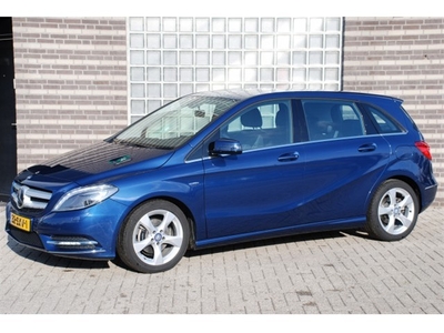 Mercedes-Benz B-Klasse 180 Blue Efficiency (bj 2012)