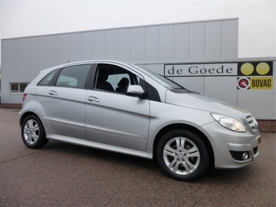 Mercedes-Benz B-Klasse 180 CDI Business Class h.leer