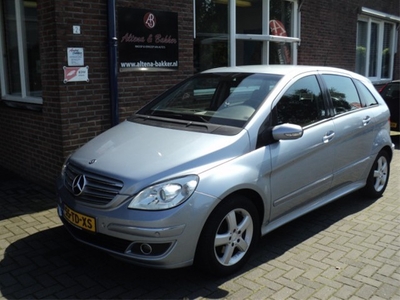 Mercedes-Benz B-Klasse 200 CDI AUTOMAAT AIRCO NIEUWSTAAT