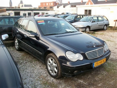 Mercedes-Benz C-combi 220cdi elegance aut (bj 2002)