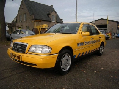 Mercedes-Benz C-klasse 180 Elegance, automaat met oa