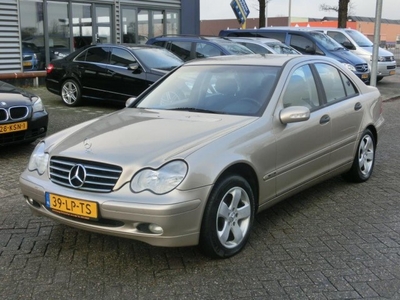 Mercedes-Benz C-klasse 180 K. Elegance