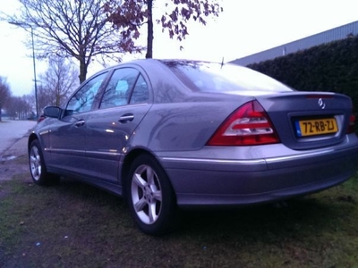 Mercedes-Benz C-klasse 200 CDI Avantgarde (2005)