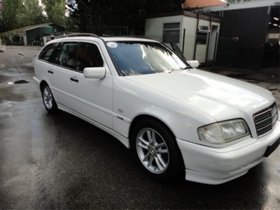 Mercedes-Benz C-Klasse 200 T CDI Sport (bj 2000)