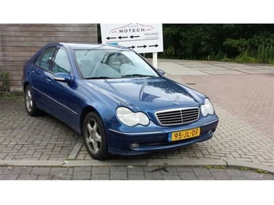 Mercedes-Benz C-klasse 220 CDI Avantgarde (bj 2002)