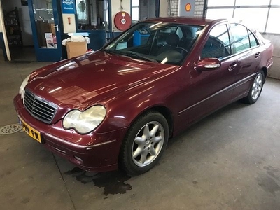 Mercedes-Benz C-klasse 220cdi avantgarde aut (2002)