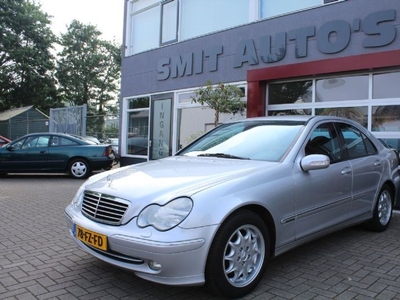 Mercedes-Benz C-klasse 320 avantgarde !!!! youngtimer !!!!