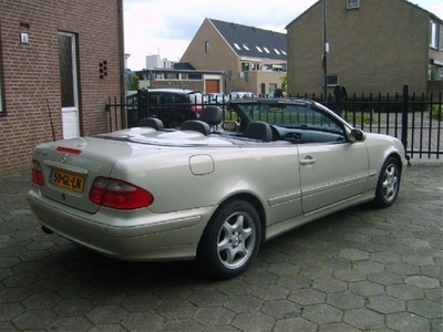 Mercedes-Benz CLK-cabrio 320 elegance aut (bj 2001)