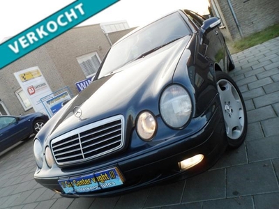 Mercedes-Benz CLK-klasse Coupé 200 Aut.