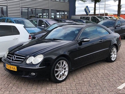 Mercedes-Benz CLK-klasse Coupé 220 CDI Avantgarde