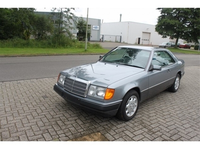 Mercedes-Benz E-Klasse 200-500 300 CE W124 - 2e eig.