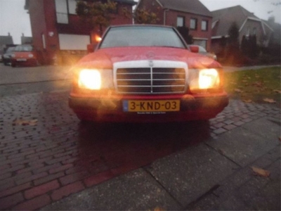 Mercedes Benz E-klasse 230E