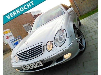 Mercedes-Benz E-klasse 320 CDI 204 PK/ Navi/ 19''AMG/ PdC/