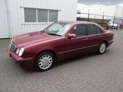 Mercedes-Benz E-klasse 320 CDI Avantgarde