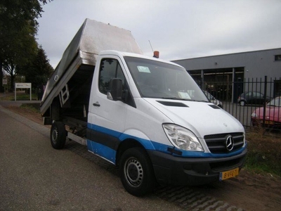 Mercedes-Benz Sprinter 210 2.2 CDI 325 kipper, RHD