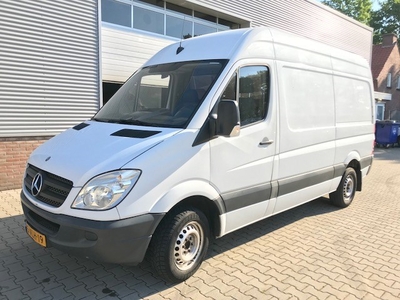 Mercedes-Benz Sprinter 210 2.2 CDI 366 L2H2 (bj 2011)