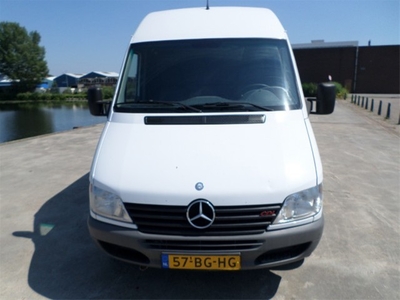 Mercedes-Benz Sprinter 316 CDI 2.7 355 (bj 2002)