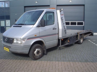 Mercedes-Benz Sprinter 412d oprijwagen (bj 1999)