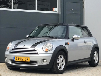 Mini Cooper 1.6 16V 120PK nw type APK 10.19