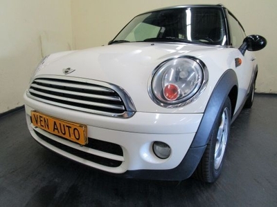 Mini Mini clubman Mini Clubman 1.6 Cooper D (2008)