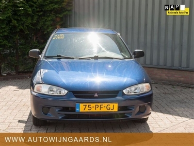 Mitsubishi Colt 1.3 comfort met navigatie en airco