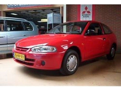 Mitsubishi Colt 1.3 GLi Staat in Hardenberg (bj 2003)