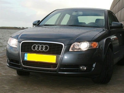 Mooie Audi A4 2.5 TDI V6 proline