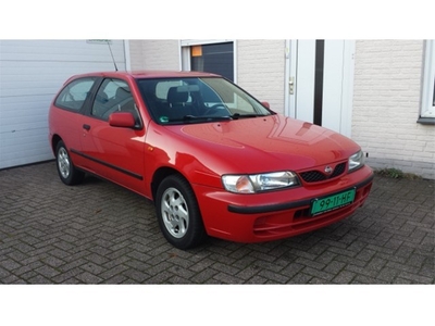 Nissan Almera 1.4 Sport AIRCO (bj 2000)