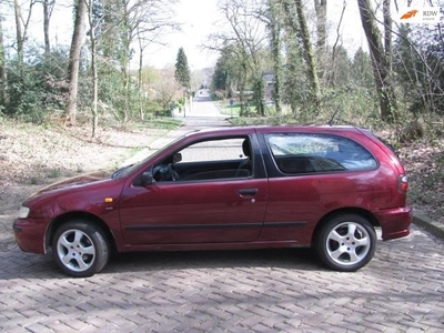 Nissan Almera 1.6 GX