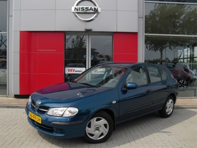 Nissan Almera 1.8 5Drs Comfort/ Airco/ Trekhaak (bj 2001)