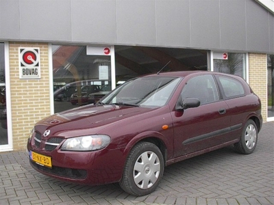 Nissan Almera 1.8 Visia (bj 2004)