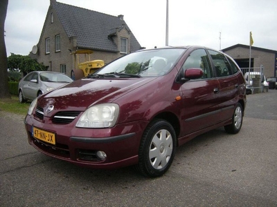 Nissan Almera Tino 2.2 dCi Acenta Moviestar met oa airco