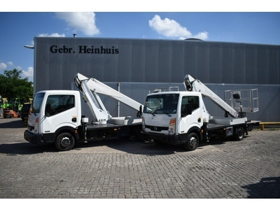 Nissan Cabstar 35.12 Multitel 160 ALU/DS 2 Pieces! ID NR: 5.