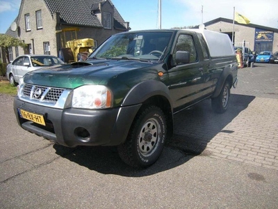 Nissan Pickup Pick-up 2.5 DTi King Cab 1,5 cabine 4x4 ex