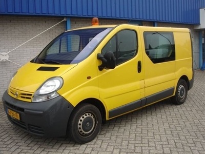 Nissan Primastar 1.9dci minibus 2900 100 (bj 2004)