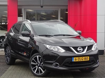 Nissan QASHQAI 1.6 DIG-T 163 PK Tekna Trekhaak Leder