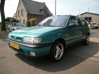 Nissan Sunny 1.4 Clair (bj 1995)