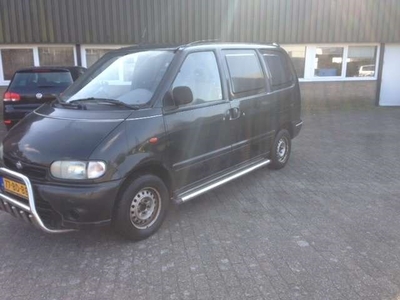 Nissan Vanette 2.3 E Basis