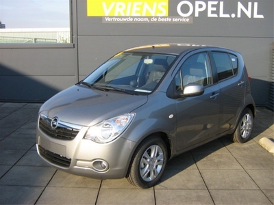 Opel Agila 1.0 12v 5drs. Blitz (bj 2013)