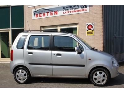 Opel Agila 1.2i-12V elegance Airco