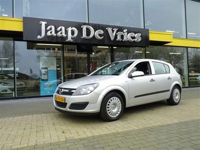 Opel Astra 1.4 16V 5-DRS ESSENTIA AC TRKH (bj 2004)