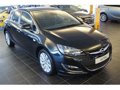 Opel Astra 1.4 T 88KW 5-DRS COSMO (2908) (bj 2013)