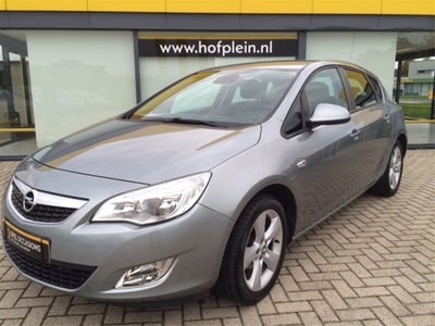 OPEL Astra 1.6 16V 5-DRS EDITION Navi-trekhaak